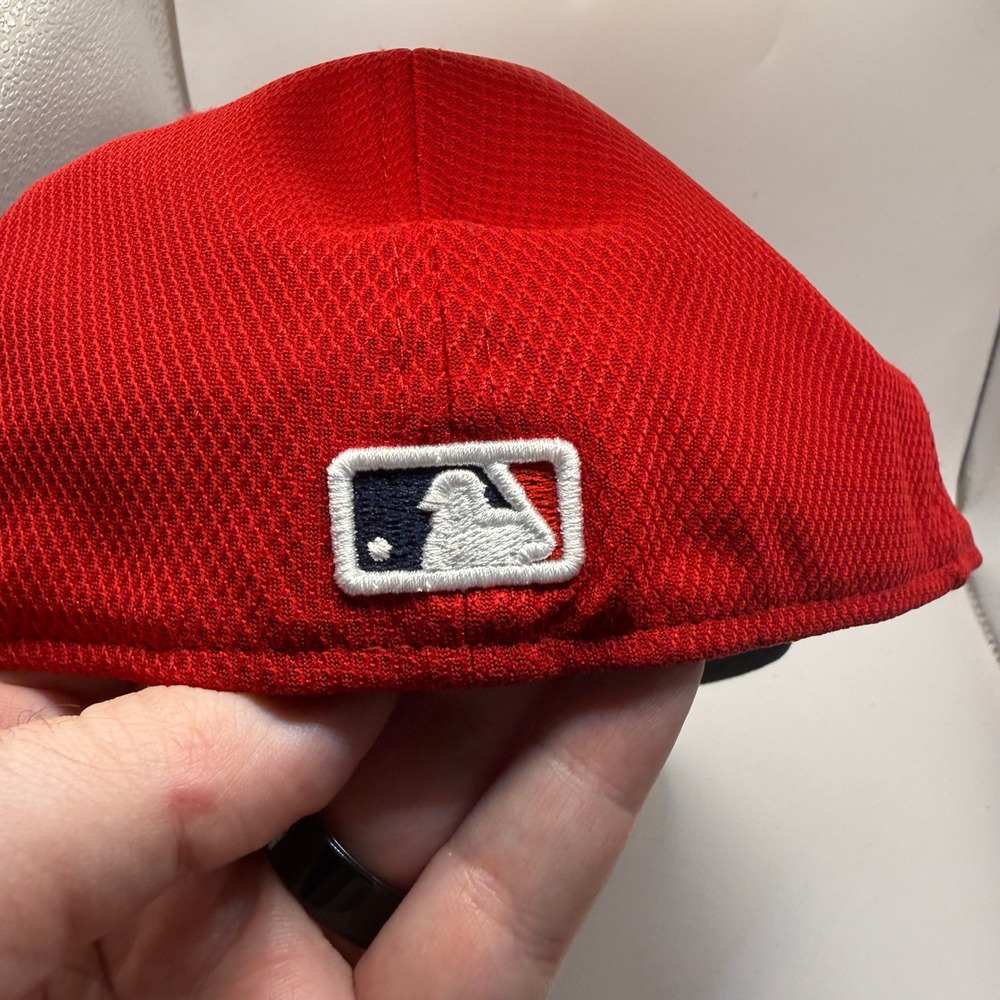 New Era Los Angeles Angels Hat 59FIFTY Low Profile Fitted 7 5/8 Red Navy MLB Cap - Picture 3 of 5
